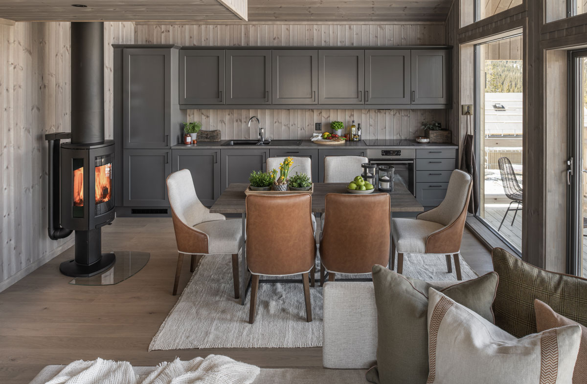 Jotul-F-373-Advance-int-1-Saltdalshytta_1200.jpg